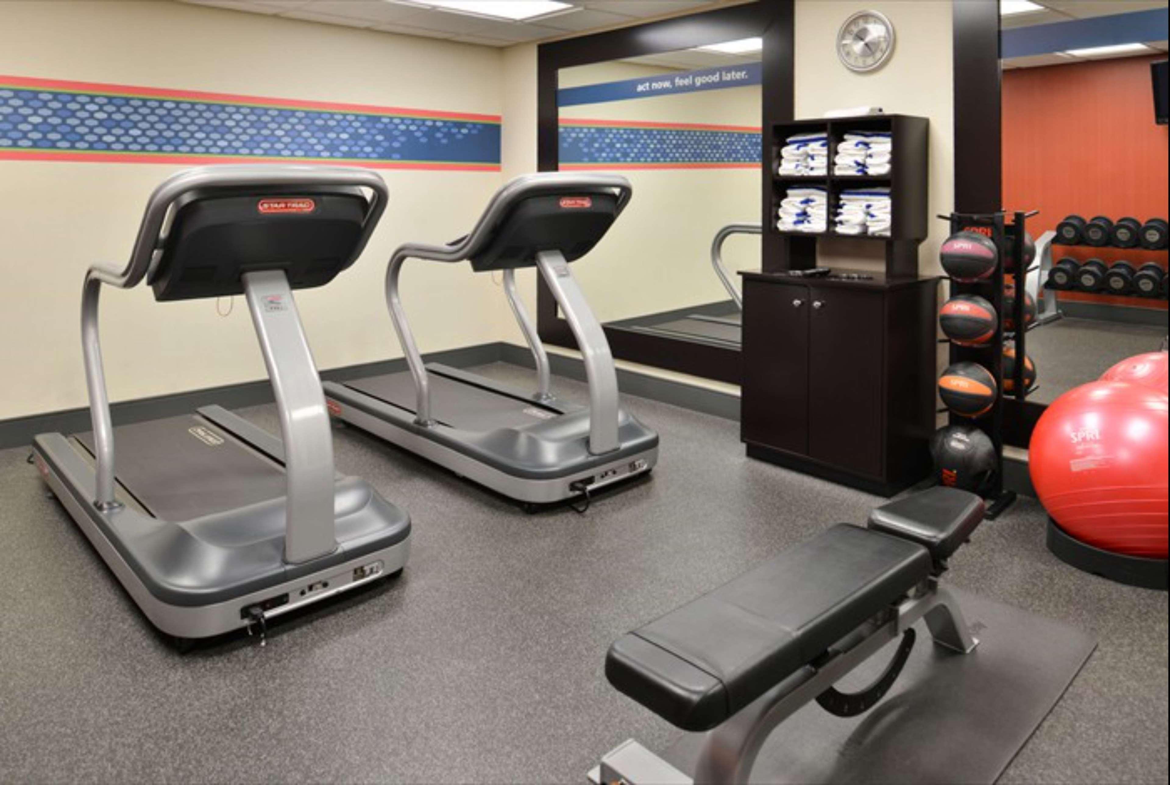 Hampton Inn & Suites Richmond Zewnętrze zdjęcie